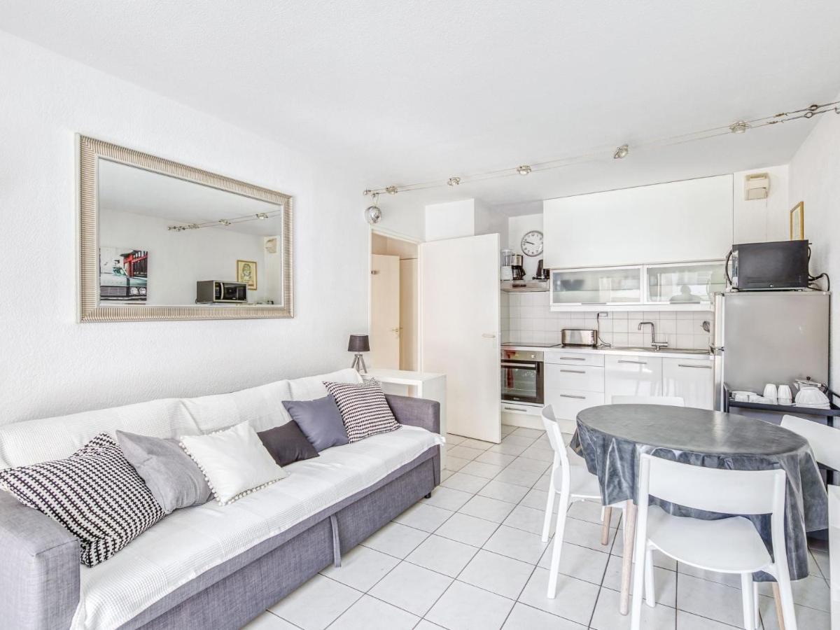 Apartment Le Cesaree-5 By Interhome Fréjus المظهر الخارجي الصورة