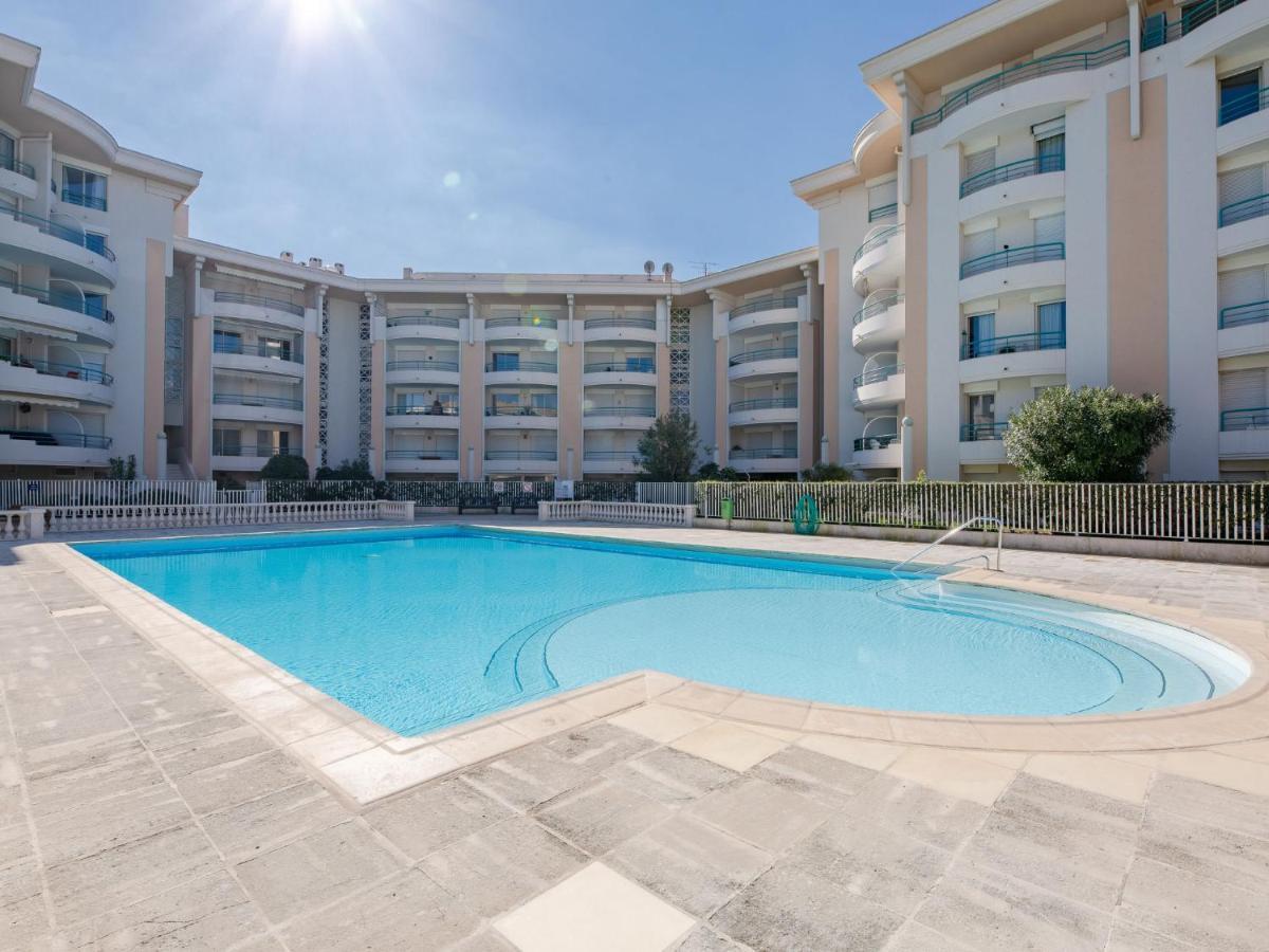 Apartment Le Cesaree-5 By Interhome Fréjus المظهر الخارجي الصورة