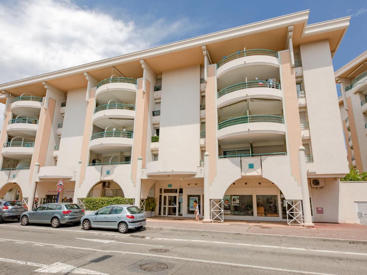 Apartment Le Cesaree-5 By Interhome Fréjus المظهر الخارجي الصورة