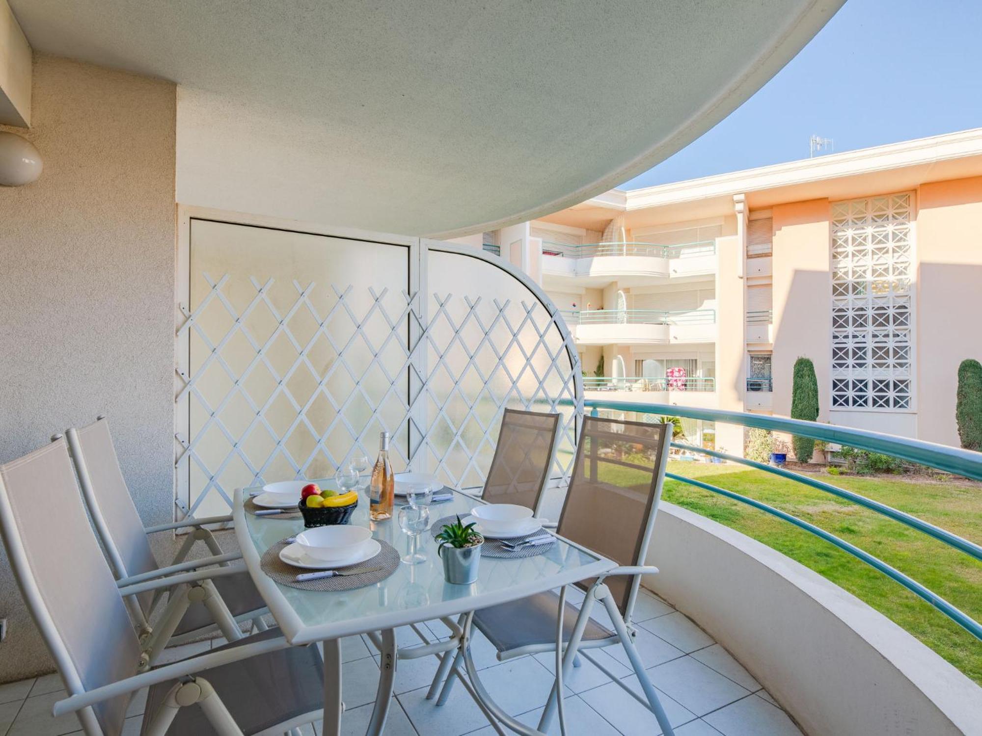 Apartment Le Cesaree-5 By Interhome Fréjus المظهر الخارجي الصورة