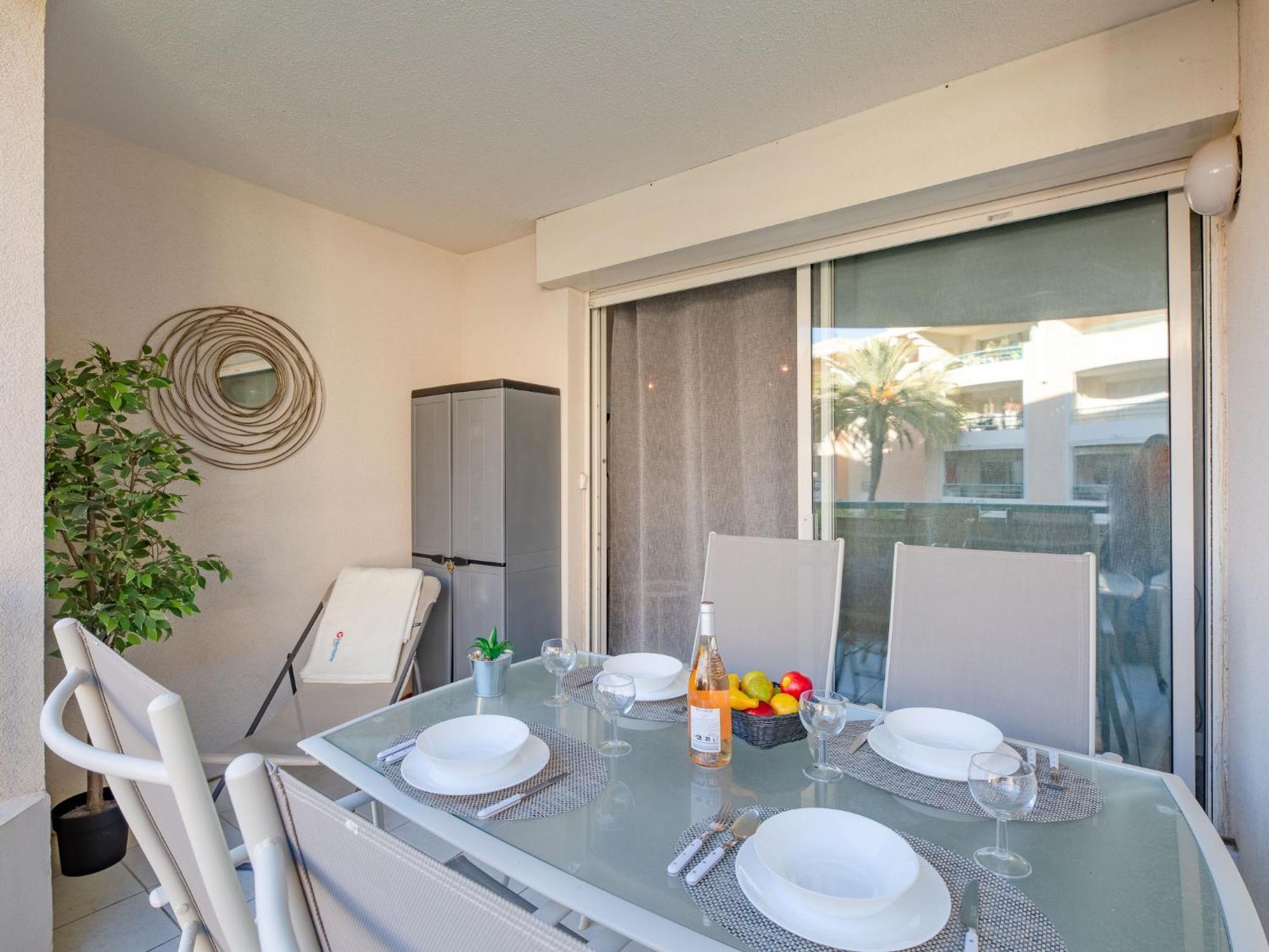 Apartment Le Cesaree-5 By Interhome Fréjus المظهر الخارجي الصورة